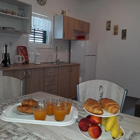 Rozalija Διαμέρισμα Σίμπενικ