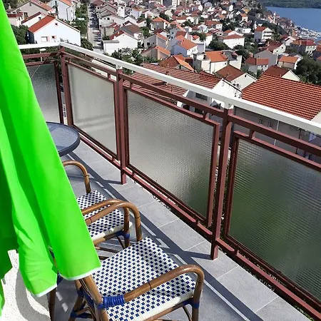 Rozalija * Σίμπενικ