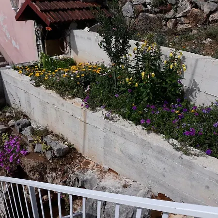 Rozalija Διαμέρισμα